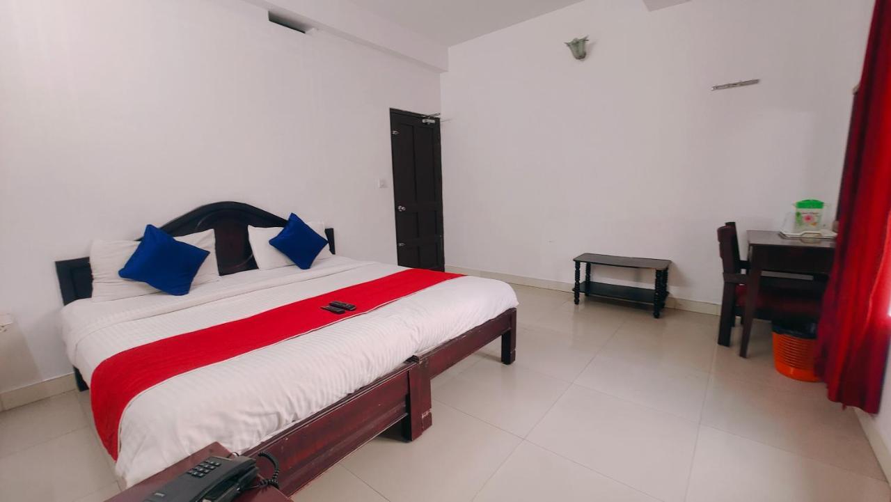 Hotel Lumino Karthika Munnar Exteriér fotografie